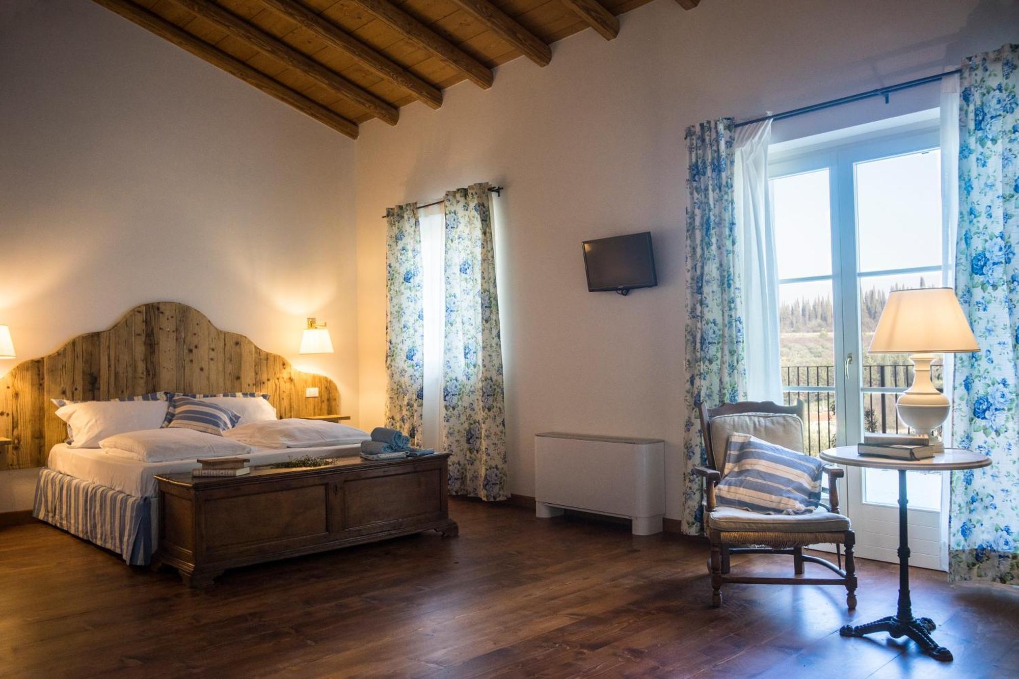 Villa La Vineria Di San Mattia Verona Exterior foto
